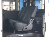 セカンドシート3人掛けベンチシート