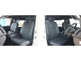 ダークプライムⅡ特別仕様車限定ハーフレザーシート