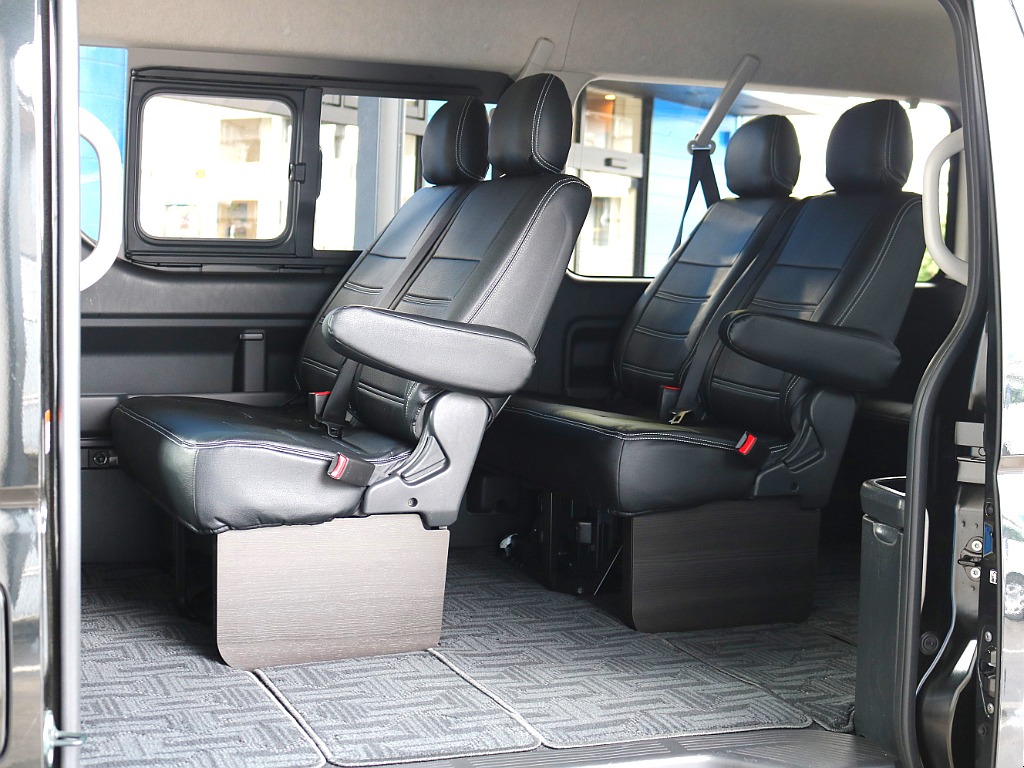 なんだかんだ使いやすいベースシート車両
