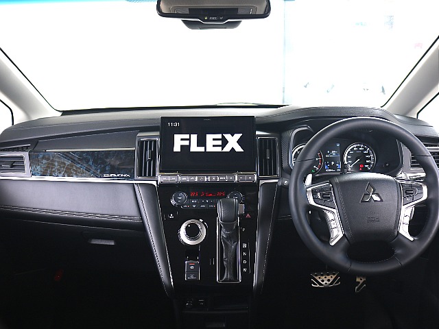 最上級グレード特別仕様車インテリア