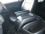 運転席アームレスト