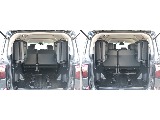セカンドシート前後スライド可能！サードシート跳ね上げ可能！