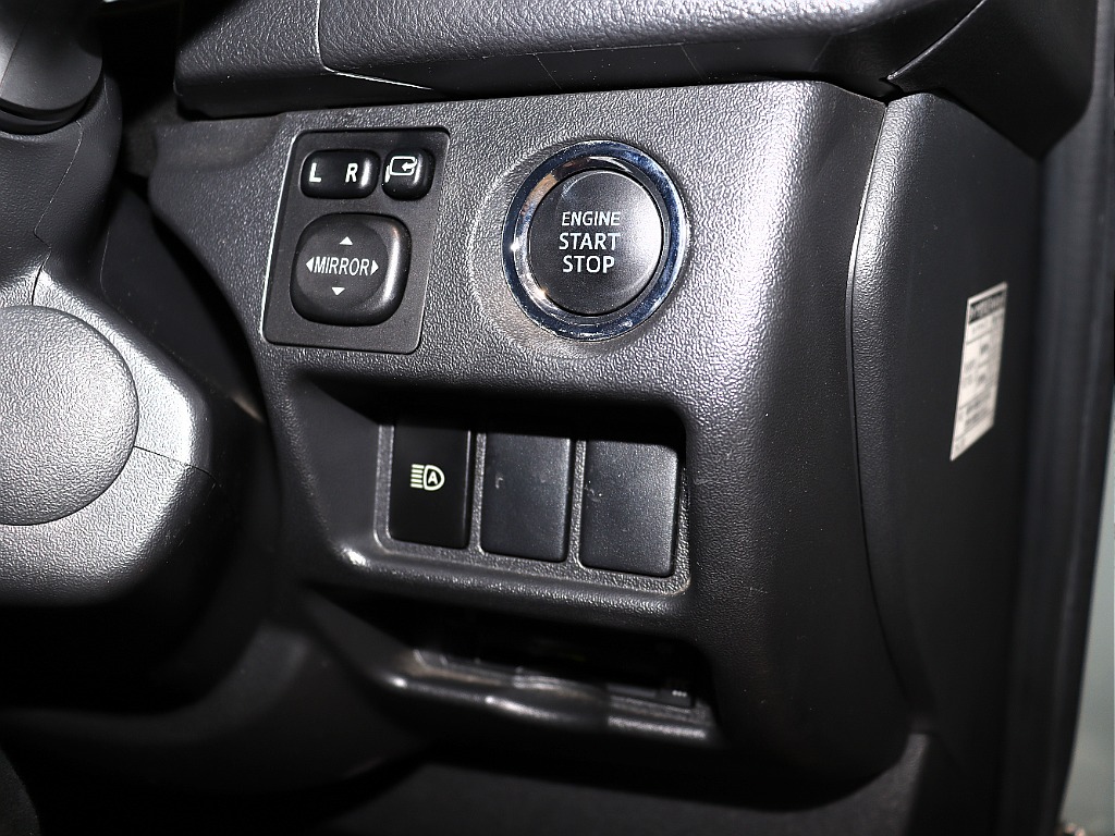 トヨタ ハイエースバン(28枚目)