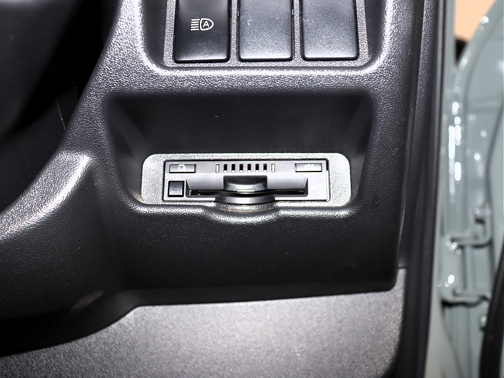 トヨタ ハイエースバン(29枚目)