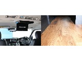 後席用フリップダウンモニター・フローリング施工済み