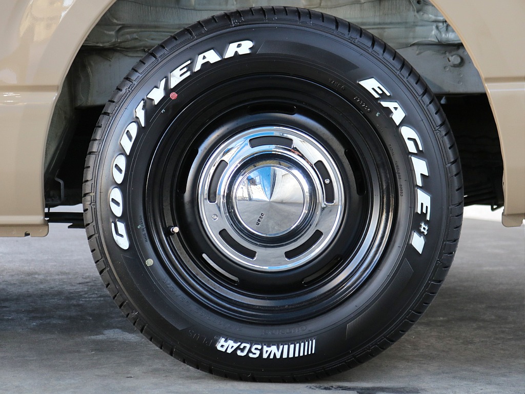 トヨタ ハイエース(11枚目)