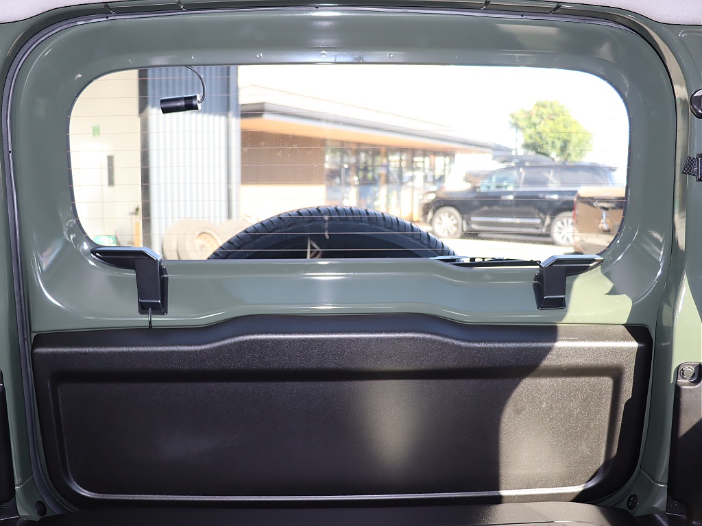 ラゲッジドア内張！