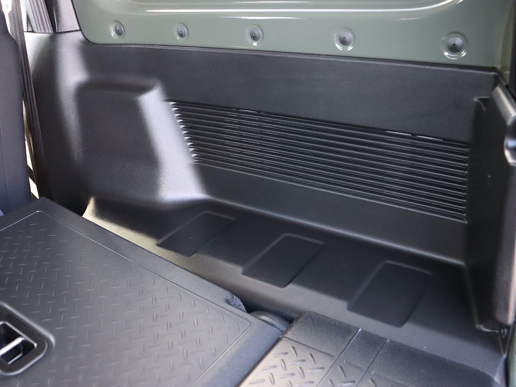 ラゲッジ内張！