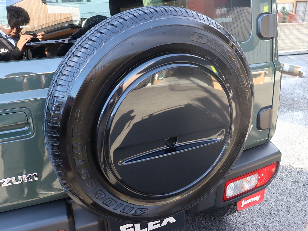 スペアタイヤ！