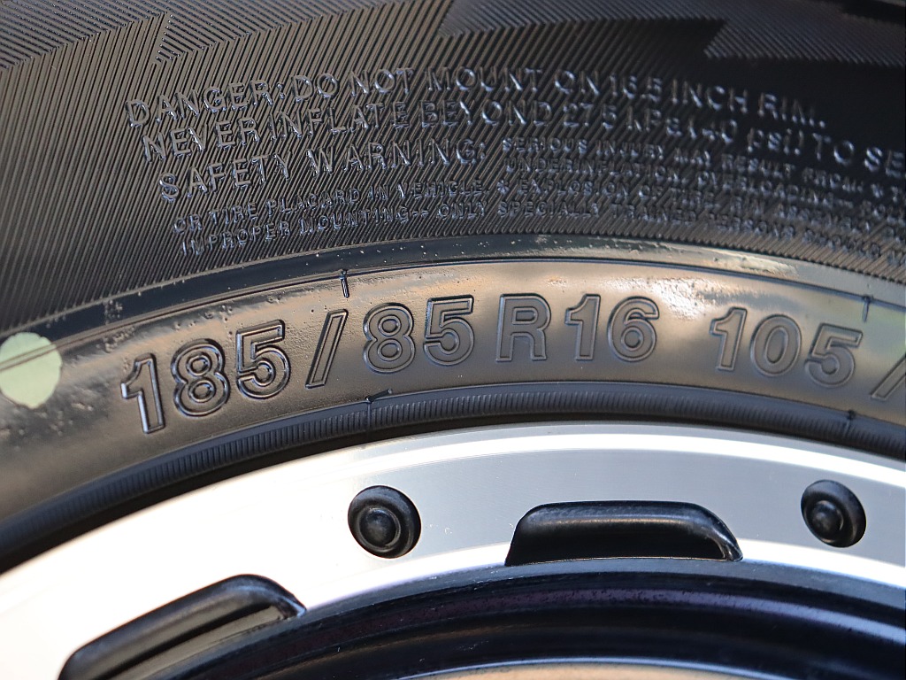 タイヤサイズはこちら！