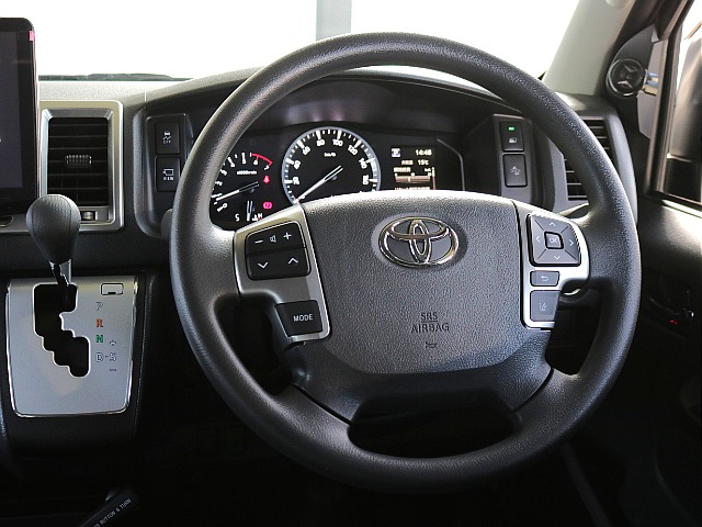 純正ステアリング