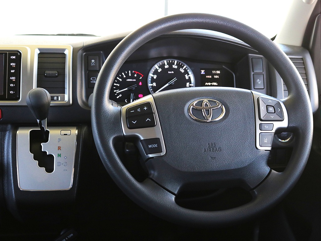 ステアリングスイッチ