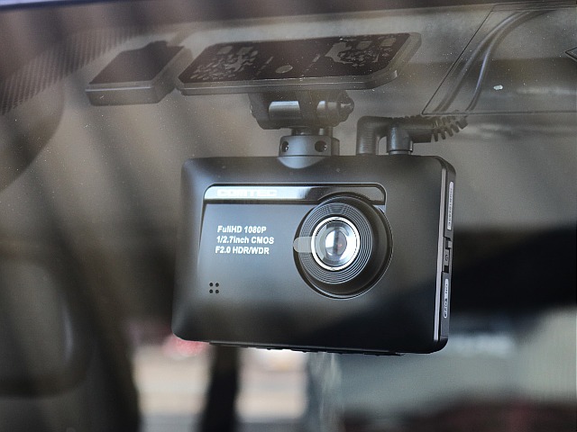 ドライブレコーダー付き