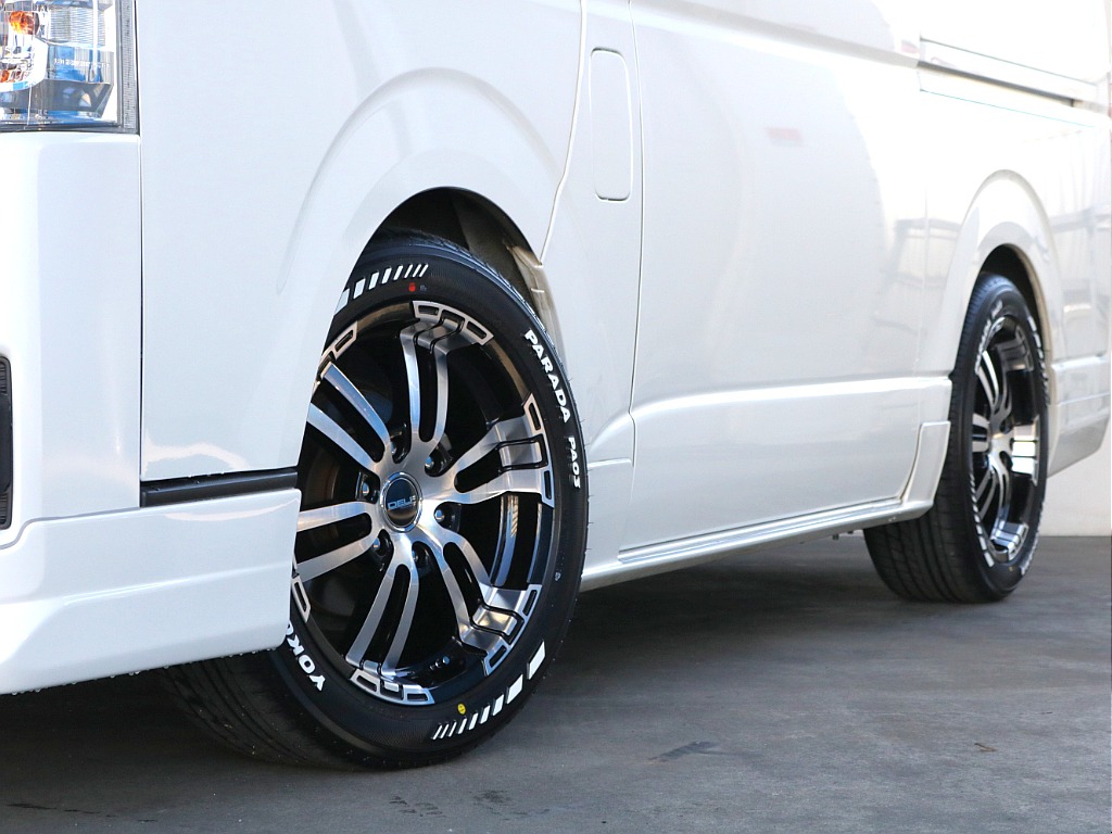 2インチローダウン・オリジナル１８インチアルミホイール・ヨコハマPA