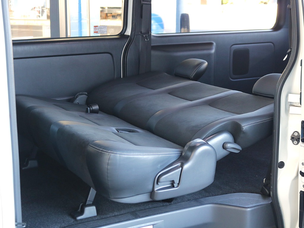 リクライニング可能