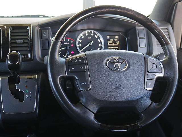 ダークプライムⅡ特別仕様車限定コンビハンドル・コンビシフトノブ