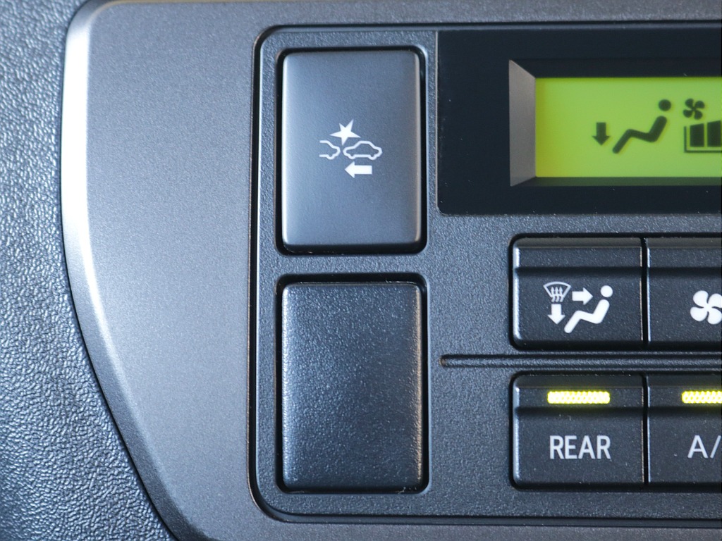 プリクラッシュセーフティ付き