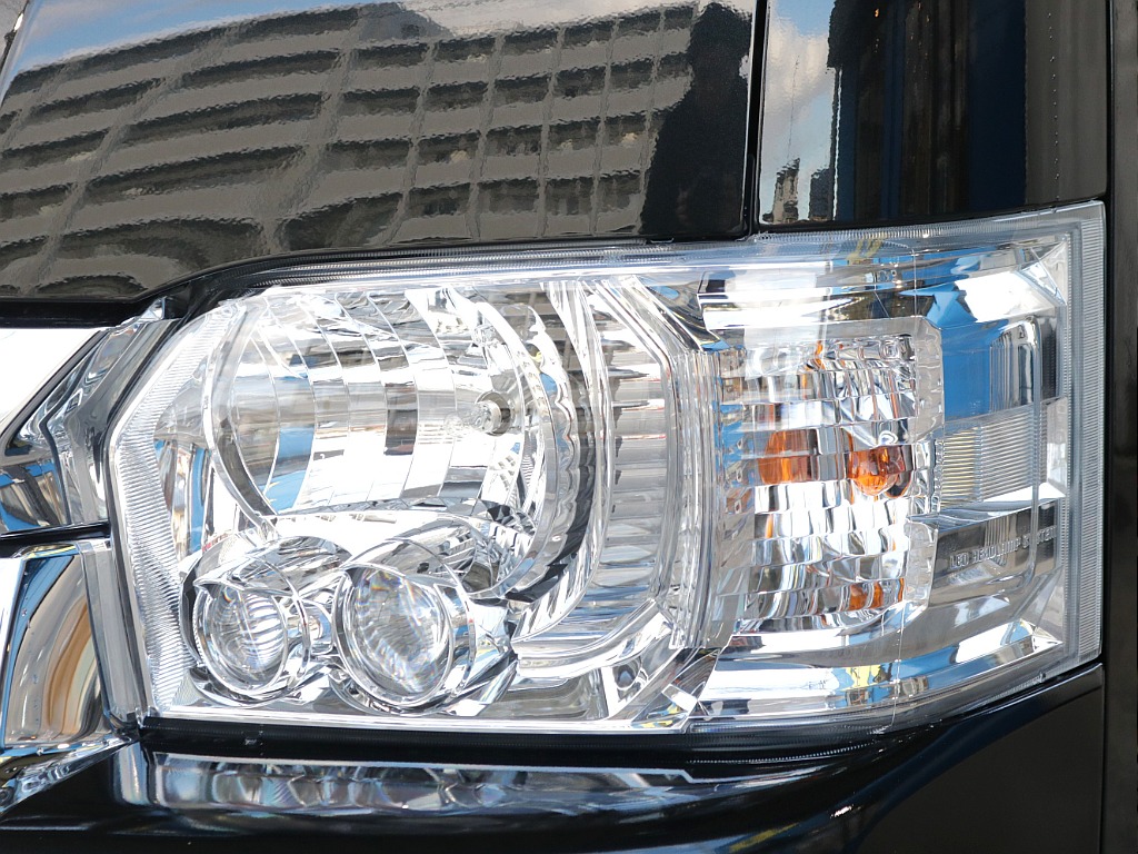 LEDヘッドライト