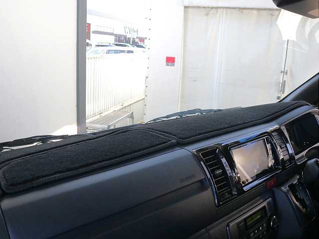 ダッシュマット