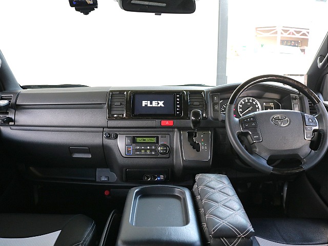 ダークプライムⅡ特別仕様車限定インテリア