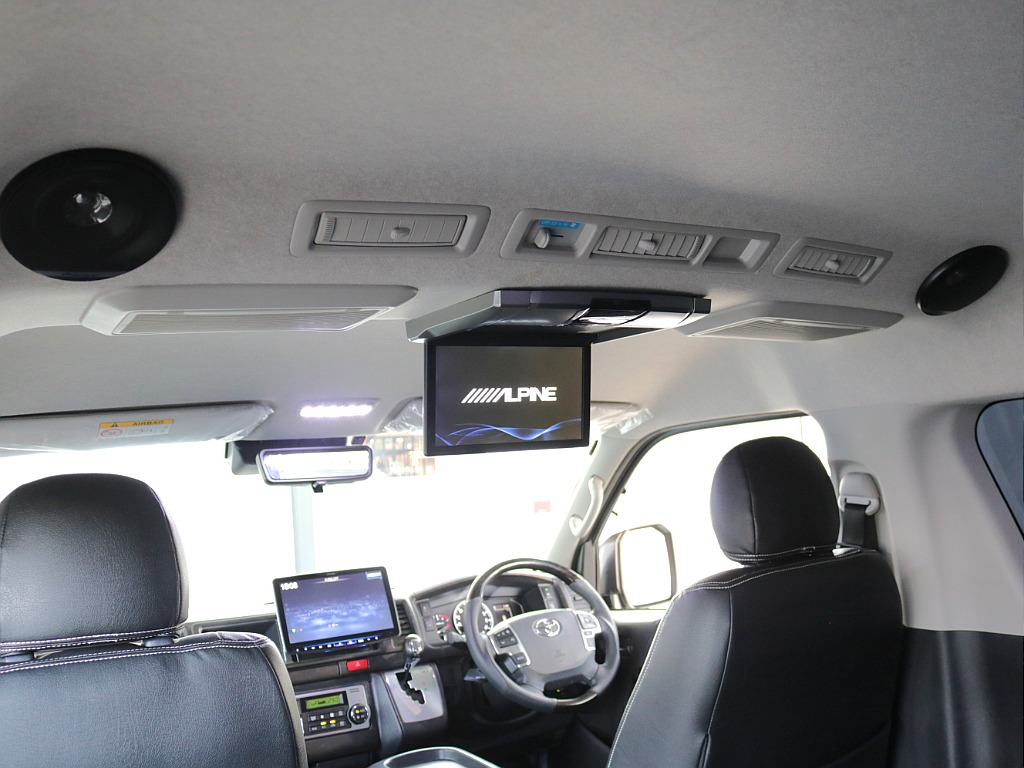 天井スピーカー・後席用フリップダウンモニター