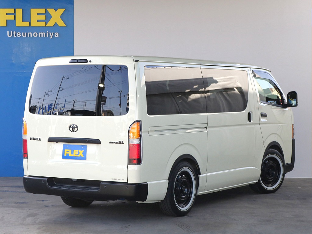 トヨタ ハイエースバン(45枚目)