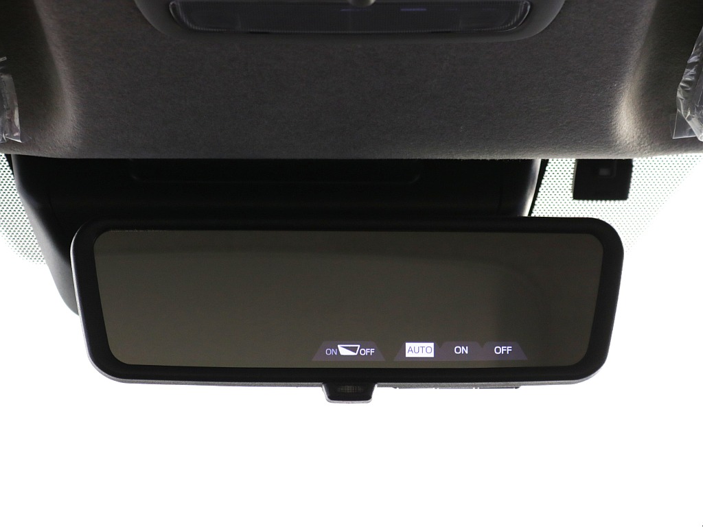 デジタルインナーミラー※モニターと鏡面で切り替え可能