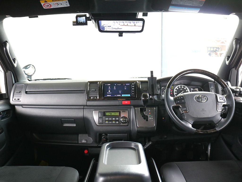 ダークプライムⅡ特別仕様車限定インテリア