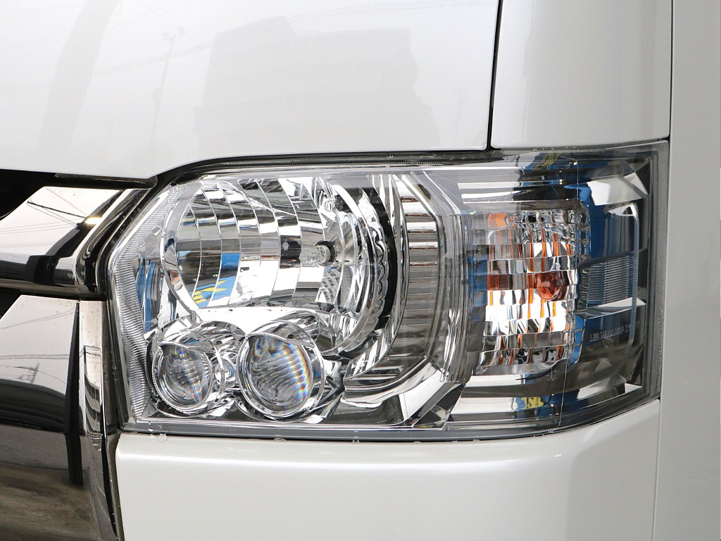 LEDヘッドライト