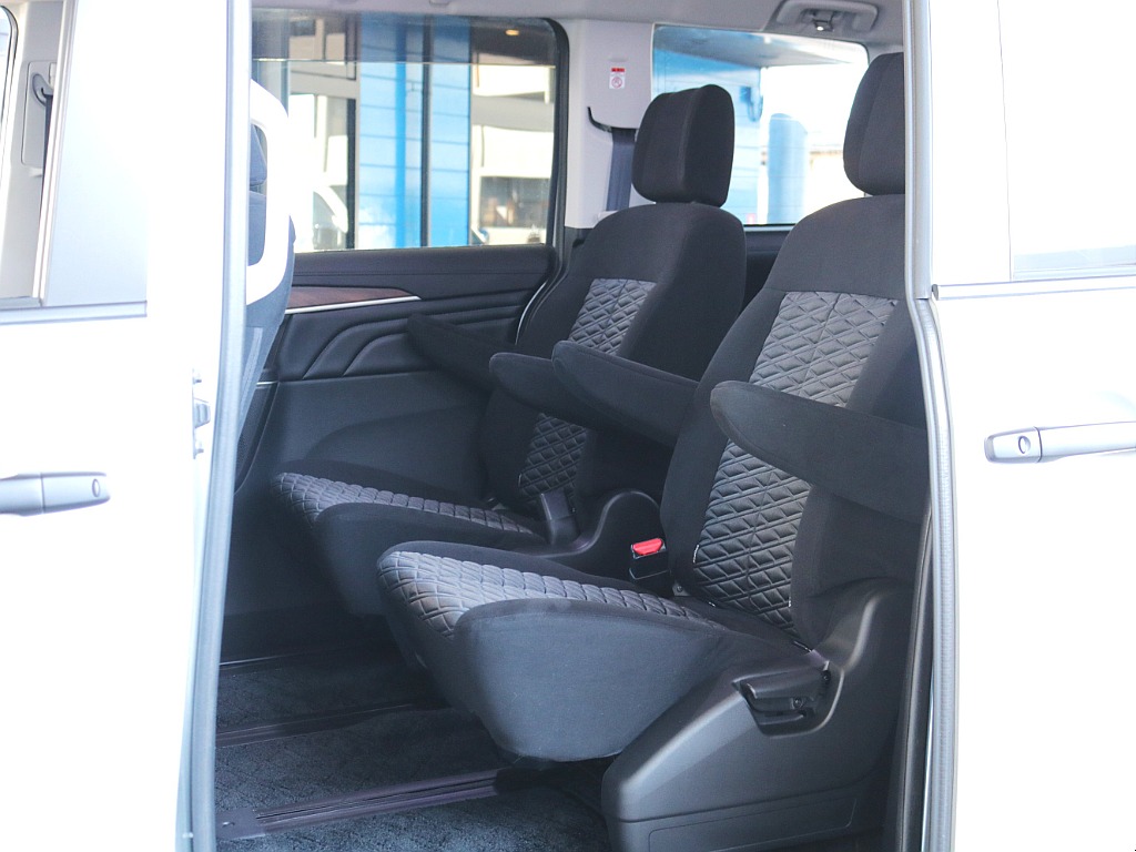 セカンドシート