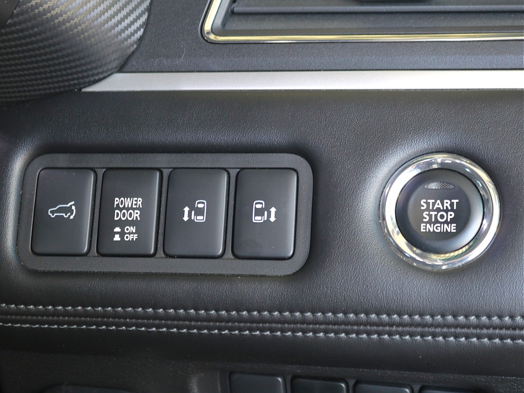 三菱&nbsp;デリカD：5&nbsp;2.2DT Gパワーパッケージ 4WD&nbsp;渋かっこいい車両作りました！みんなと一緒は嫌だのお客様は必見！&nbsp;栃木県の詳細画像&nbsp;その8