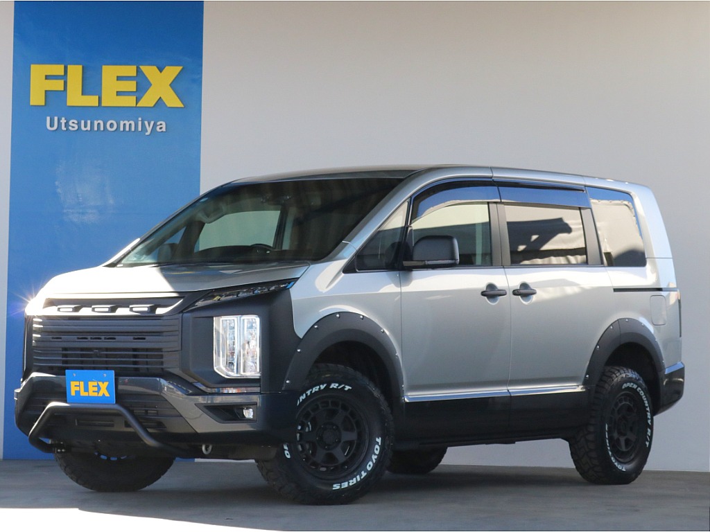 三菱&nbsp;デリカD：5&nbsp;2.2DT Gパワーパッケージ 4WD&nbsp;渋かっこいい車両作りました！みんなと一緒は嫌だのお客様は必見！&nbsp;栃木県