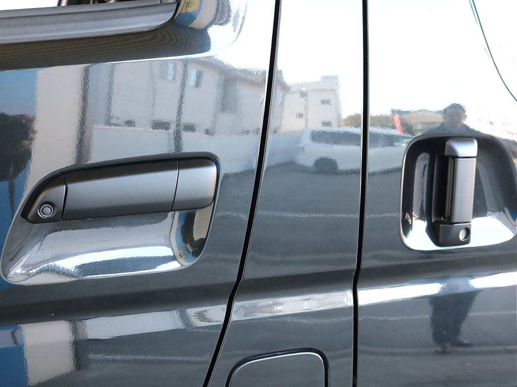 ドアノブマッドブラック塗装