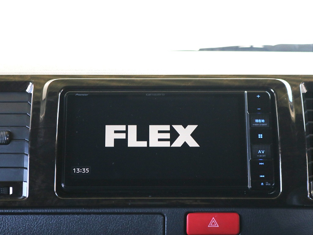 7インチワイドナビ