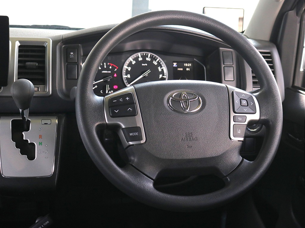 純正ステアリング