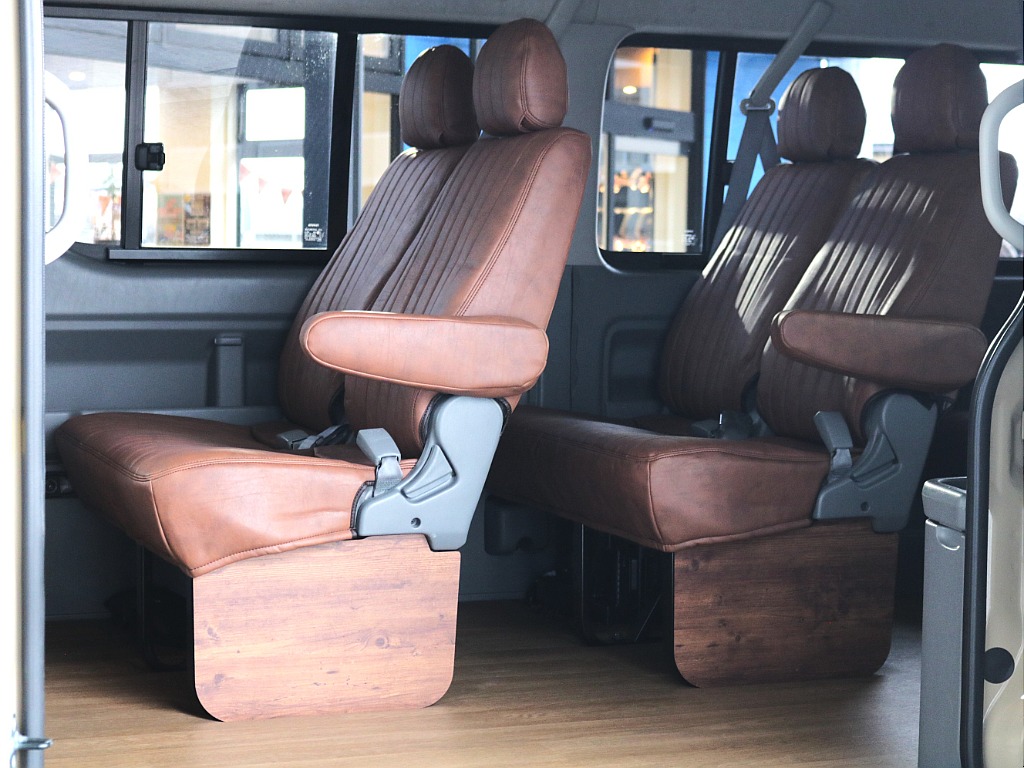 なんだかんだ使いやすいベースシート車両