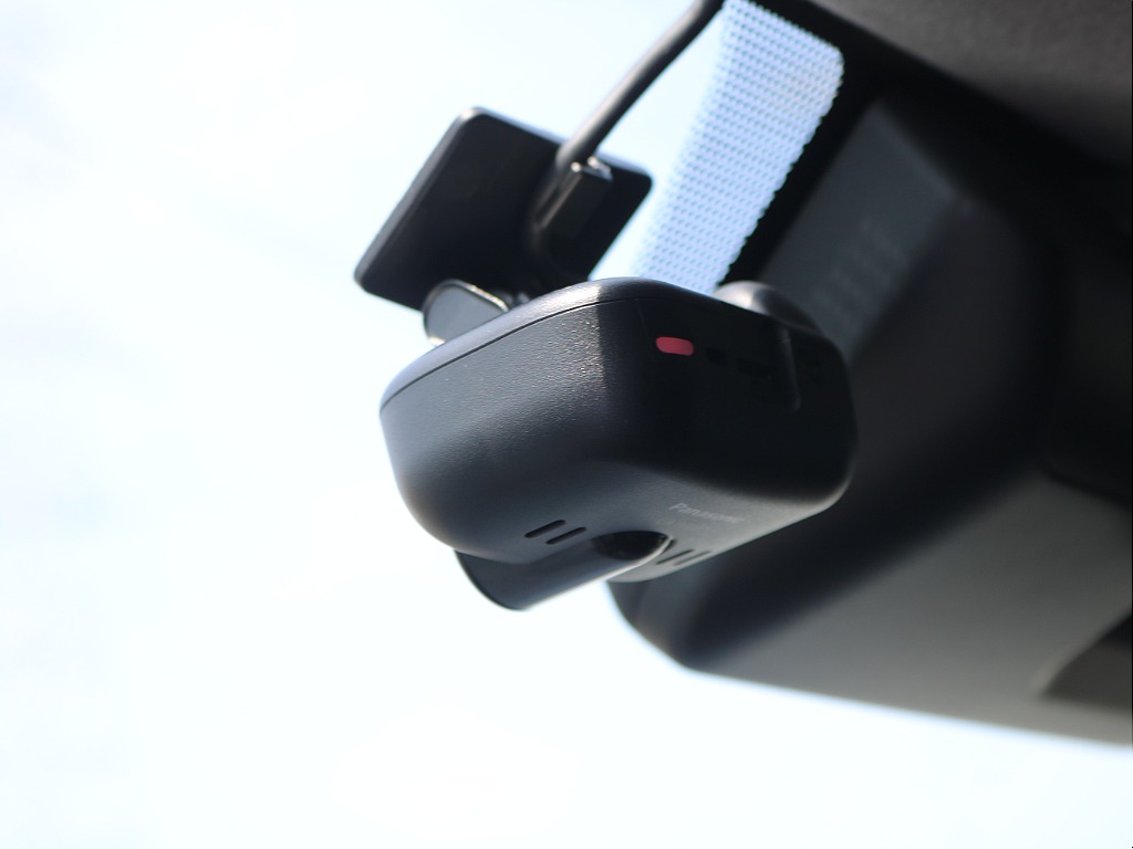 ＦＬＥＸグループは「すべての人に愛車を」をコンセプトに車種別に全国展開中！愛車と一緒に、ライフスタイルを充実させてもらいたいという思いで、ランクル仙台泉店では皆様のご要望になんでもお応えします♪