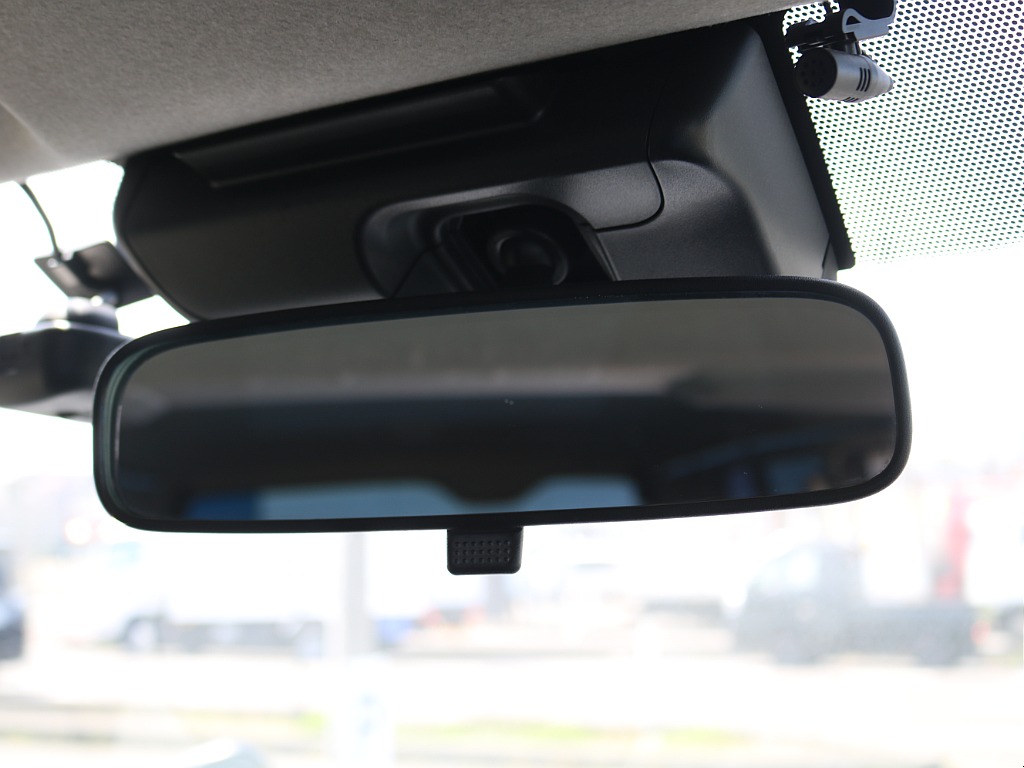 ＦＬＥＸグループは「すべての人に愛車を」をコンセプトに車種別に全国展開中！愛車と一緒に、ライフスタイルを充実させてもらいたいという思いで、ランクル仙台泉店では皆様のご要望になんでもお応えします♪