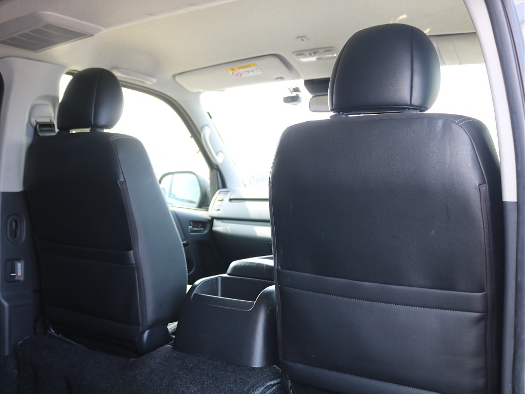 ＦＬＥＸグループは「すべての人に愛車を」をコンセプトに車種別に全国展開中！愛車と一緒に、ライフスタイルを充実させてもらいたいという思いで、ランクル仙台泉店では皆様のご要望になんでもお応えします♪