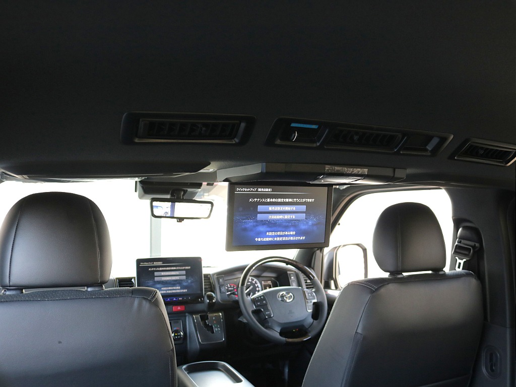 後席用フリップダウンモニター