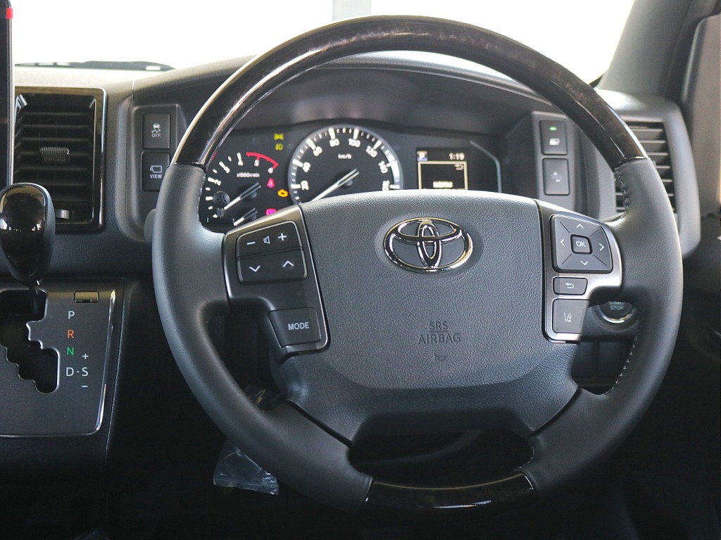 ダークプライムⅡ特別仕様車限定コンビハンドル・コンビシフトノブ