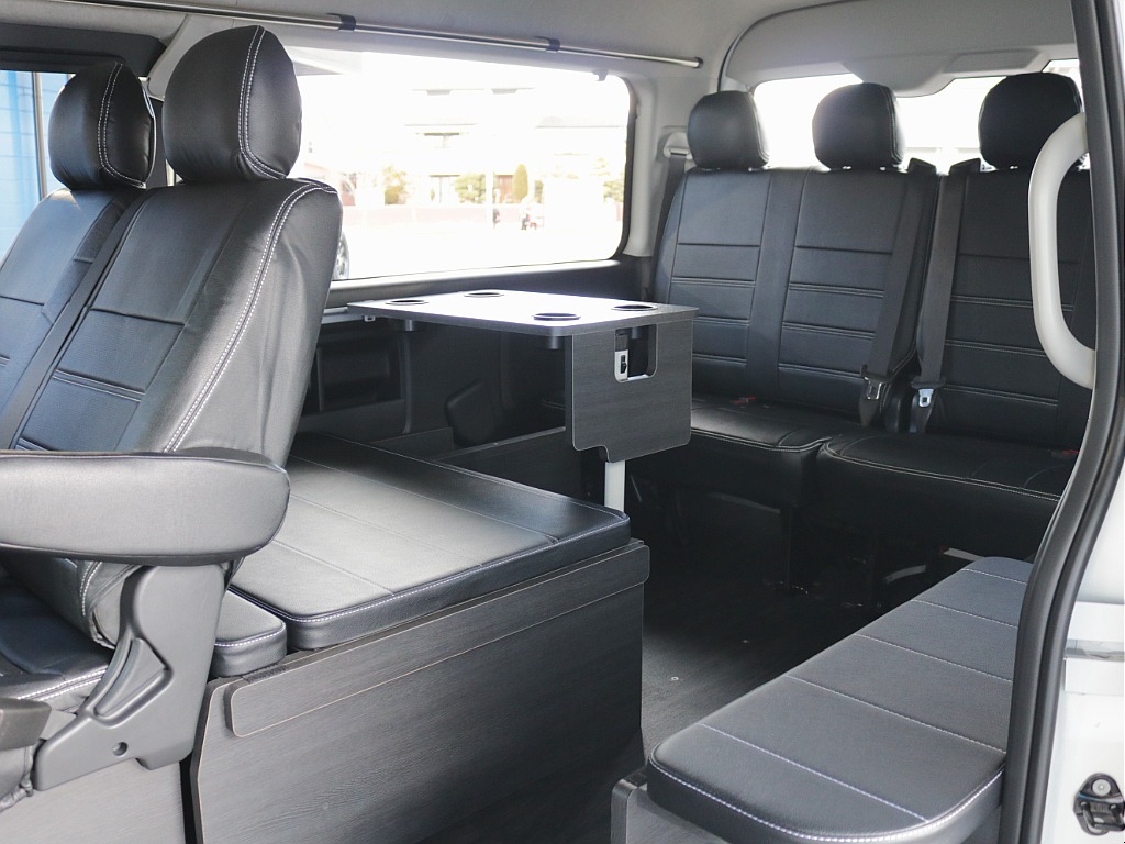 軽食やデスクワークにも！