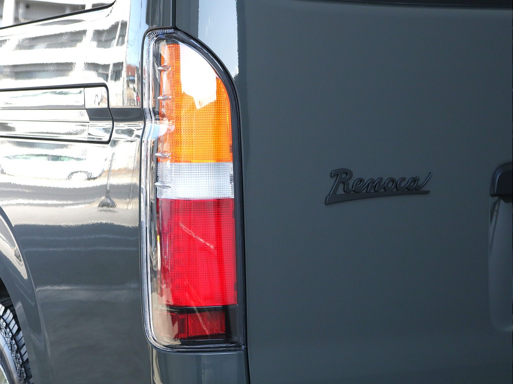 オリジナルLEDテールランプ