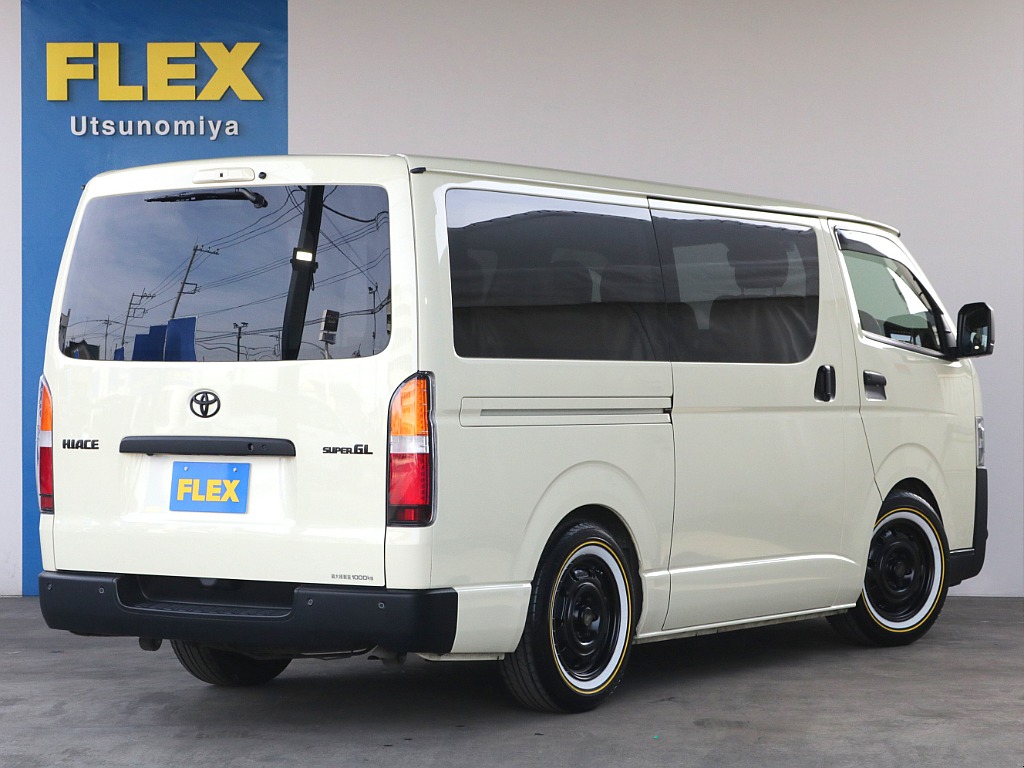 希少ライトイエロー！！おしゃれな内装◎