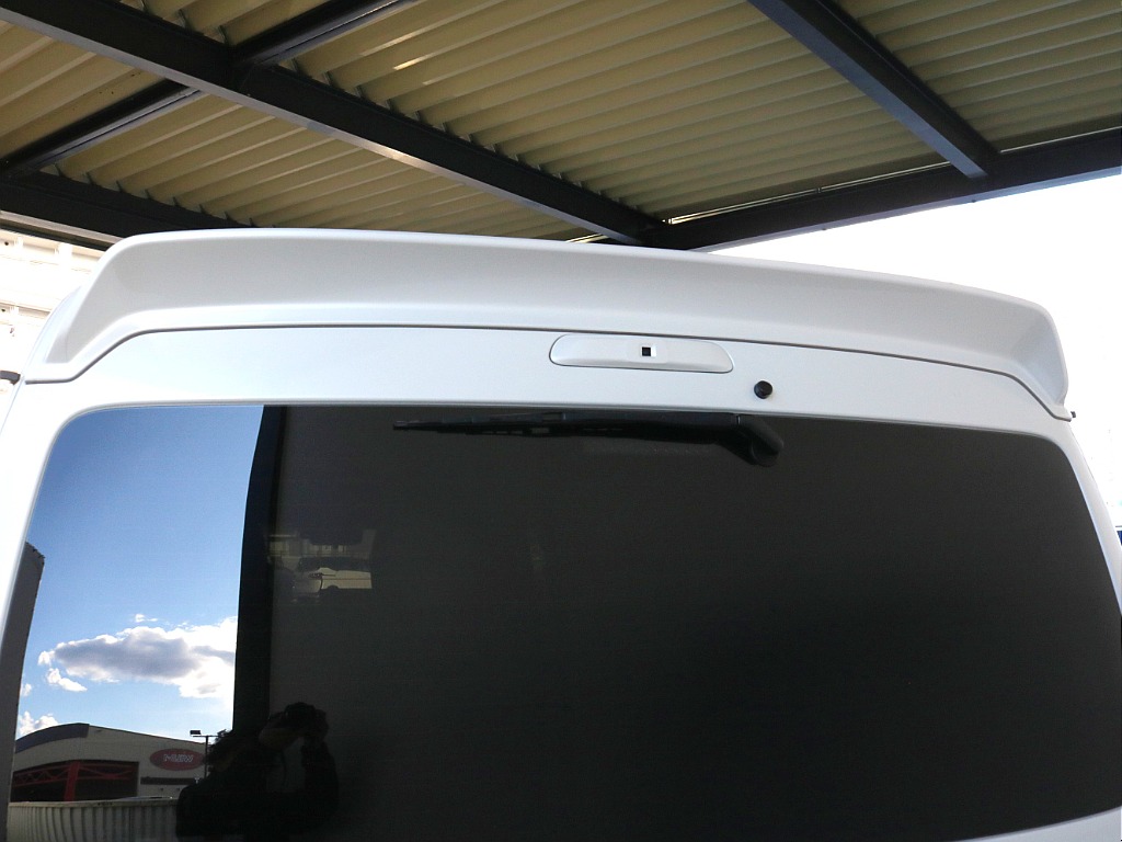 オリジナルリアウィング