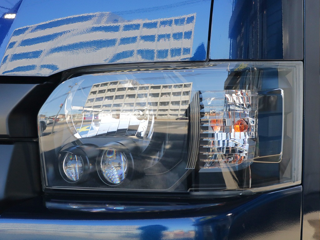 ヘッドライトインナーブラック塗装