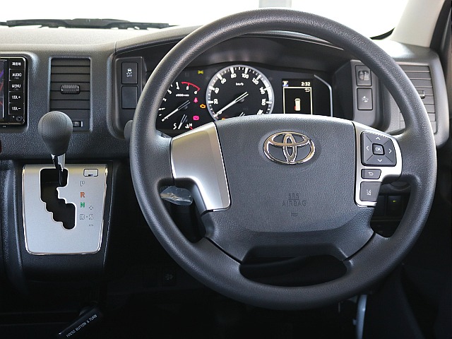 純正ステアリング