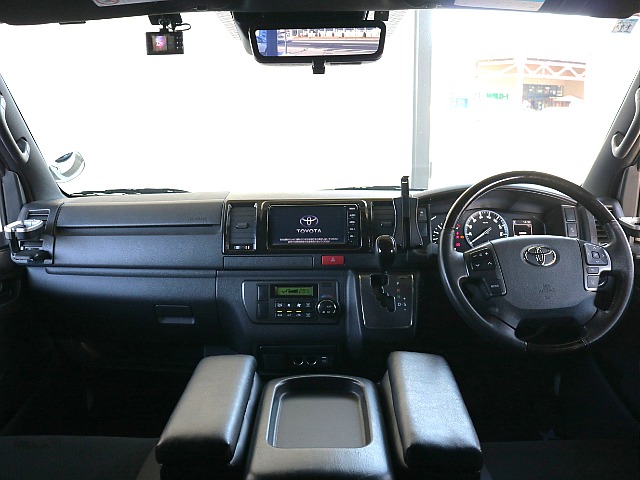 ダークプライムⅡ特別仕様車限定インテリア