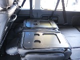 3列目のシートバックにゼロワゴンテーブル取付済み！シートを倒せば、簡易テーブルに早変わり！