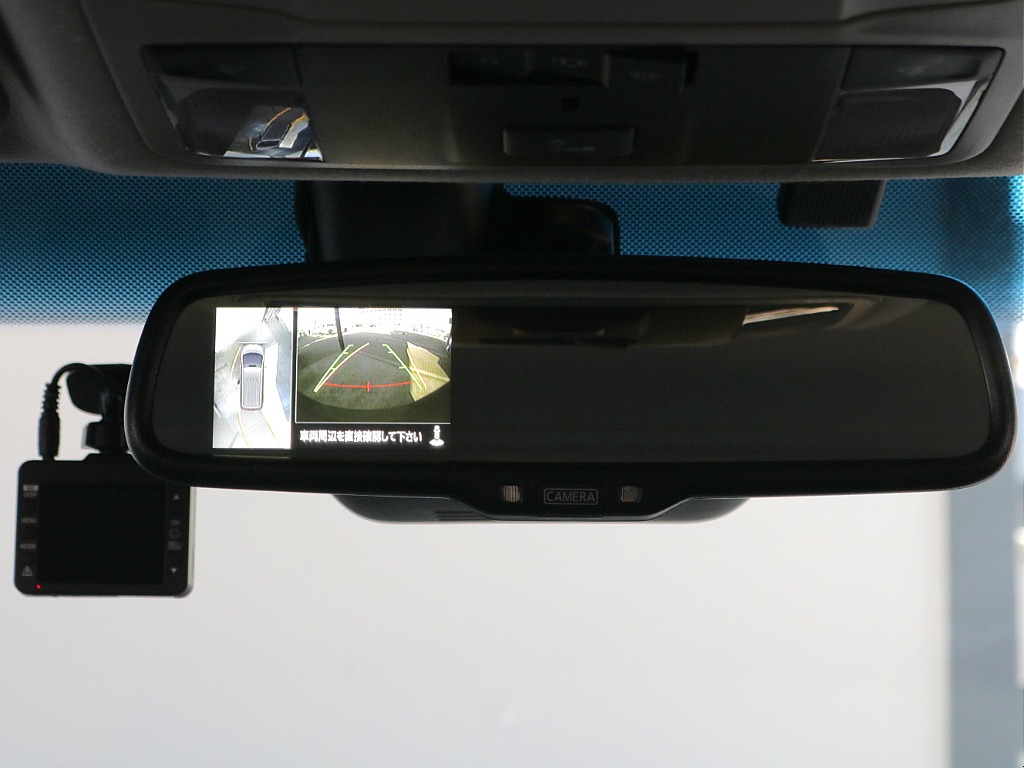 バックカメラ付き自動防眩インナーミラー